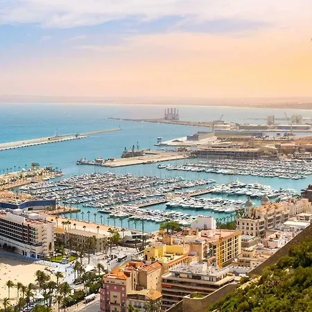 Colorful Center 4a * Alicante
